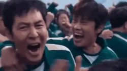 魷魚遊戲 - 闖關成功狂喜