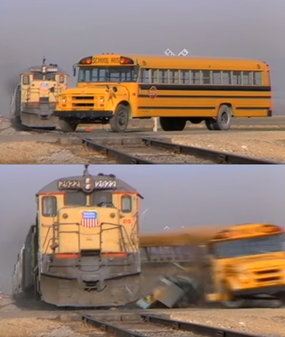 火車撞校車
