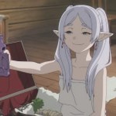 芙莉蓮得意微笑