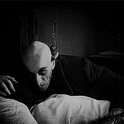諾斯費拉圖 Nosferatu - 半夜俯身現身