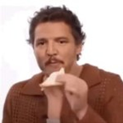 Pedro Pascal - 吃三明治淡定吃瓜