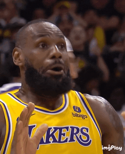 LeBron 詹皇 - 緊張斜眼不妙
