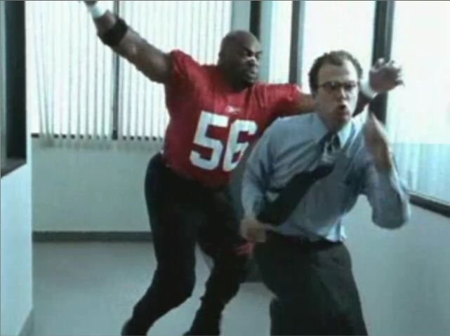 Reebok - Terry Tate辦公室美足擒抱