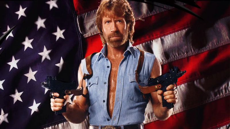 Chuck Norris - 硬漢持槍經典照