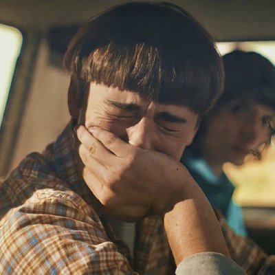 怪奇物語 - 威爾車內崩潰大哭