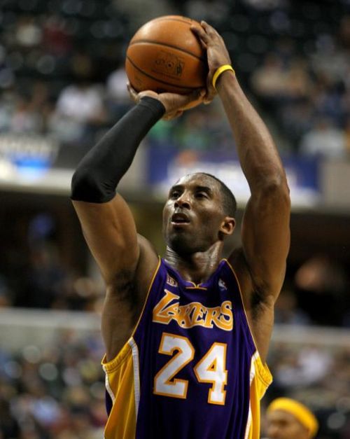 Kobe 柯比 - 投籃出手 Kobe!