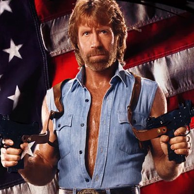 Chuck Norris - 硬漢持槍經典照
