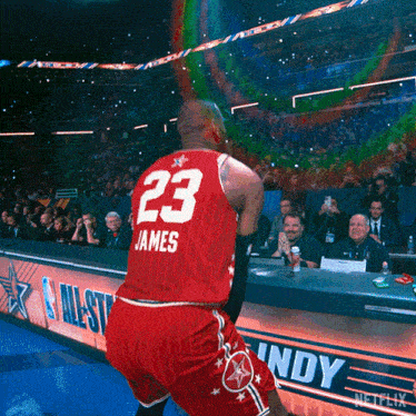 LeBron James - 賽前拋粉筆儀式