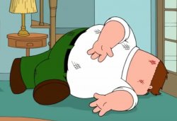 蓋酷家庭 - 死亡倒地 (Family Guy Death Pose)