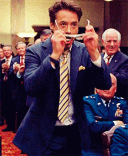 小勞勃道尼 - 認同比讚 (RDJ Thumbs Up)
