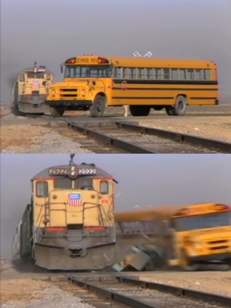 火車撞校車 - 無法阻擋的衝撞