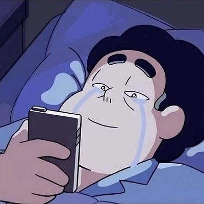 半夜滑手機 - 邊哭邊笑的我
