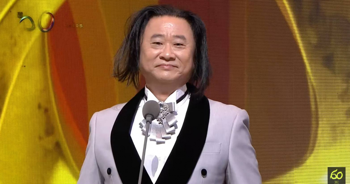 金鐘60頒獎典禮 - 邰智源模仿王世堅浮誇造型