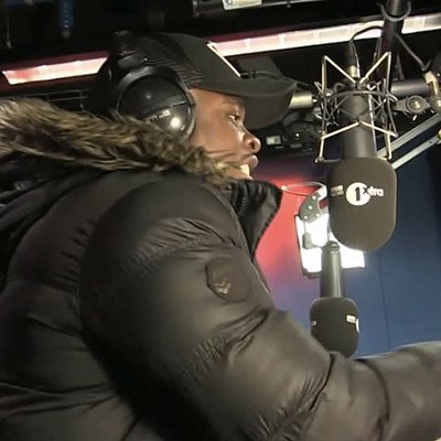 Big Shaq - 大熱天照樣穿羽絨外套