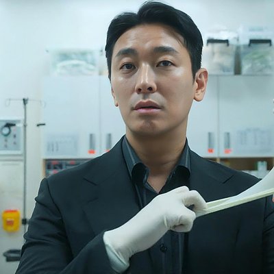 外傷重症中心 - 戴手套耍帥登場